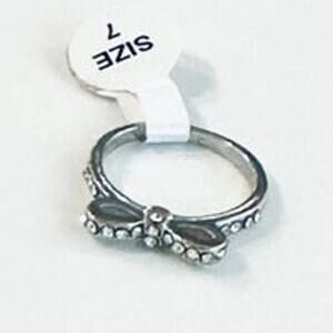 Silver Bow Rhinestone Ring